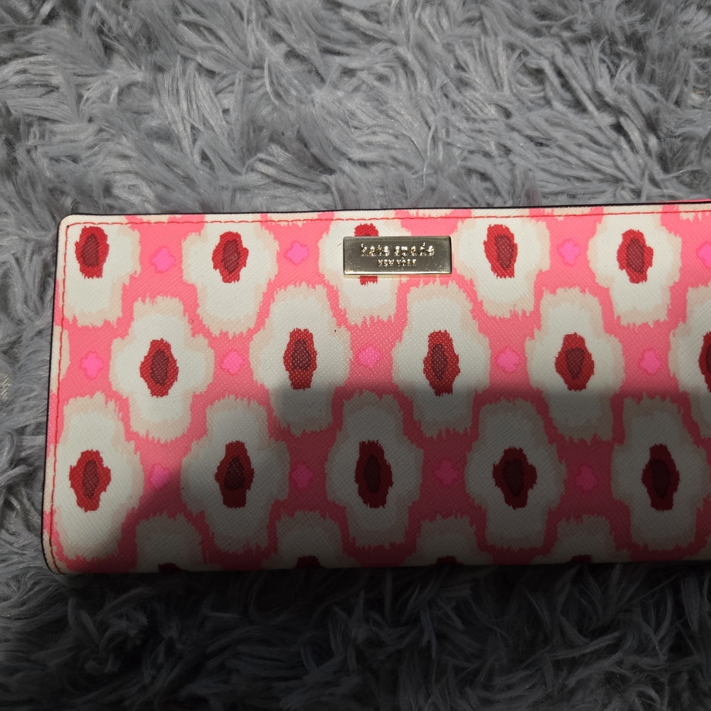 Kate Spade Pink Patterned Women's Wallet